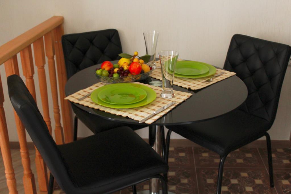 Guest House On Gia Abesadze Street Τυφλίδα Εξωτερικό φωτογραφία