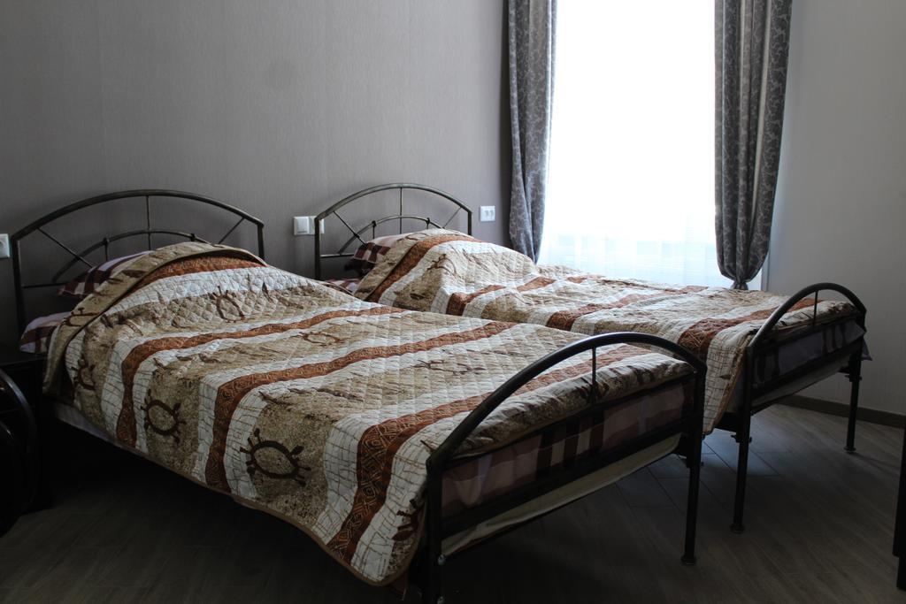 Guest House On Gia Abesadze Street Τυφλίδα Εξωτερικό φωτογραφία